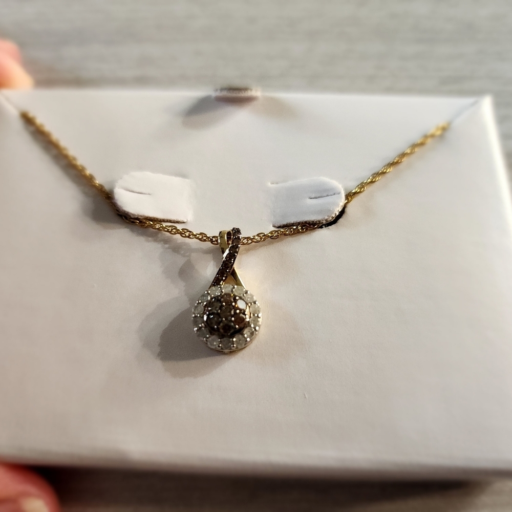 NWT Gold over Silver, 1/2cttw, brown and white diamonds, infinity halo‎ necklace